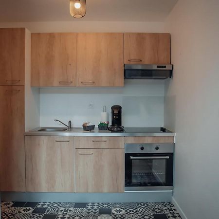 Superbe Appartement Avec Terrasse Au Calme Ernée Exteriér fotografie